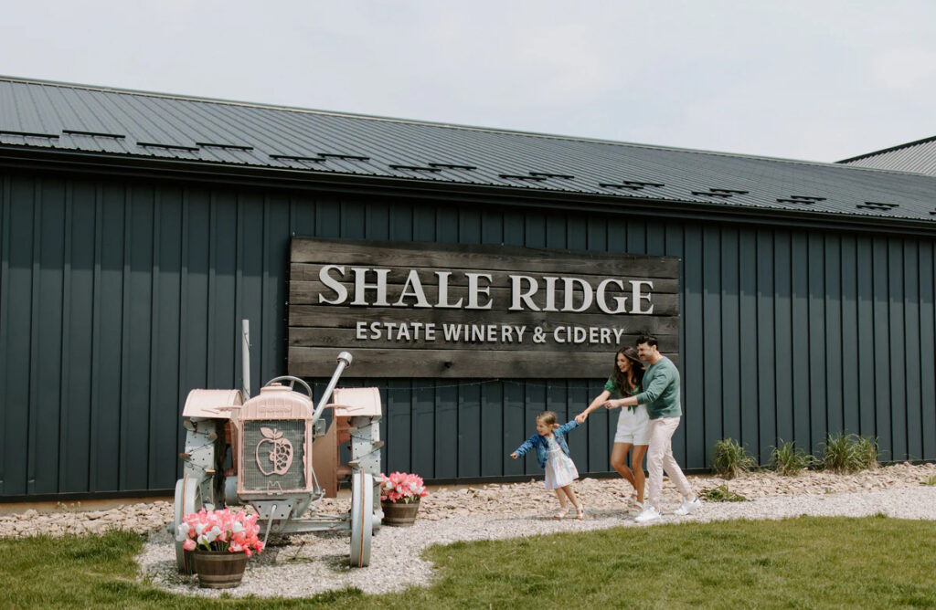 Shale-ridge-gallery-holder