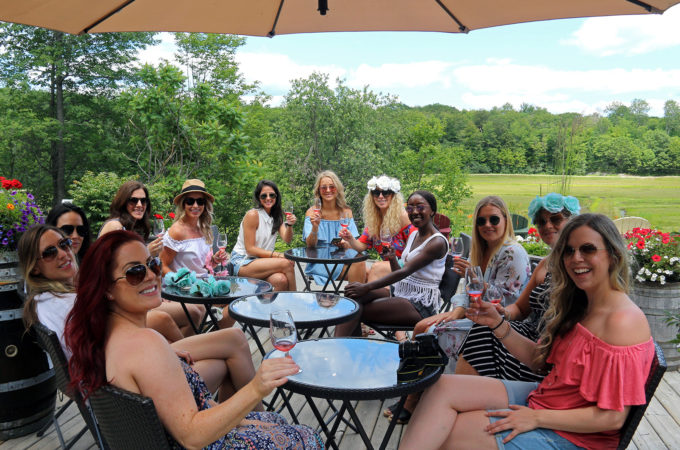 summer-patio-wine-cheers-680x450